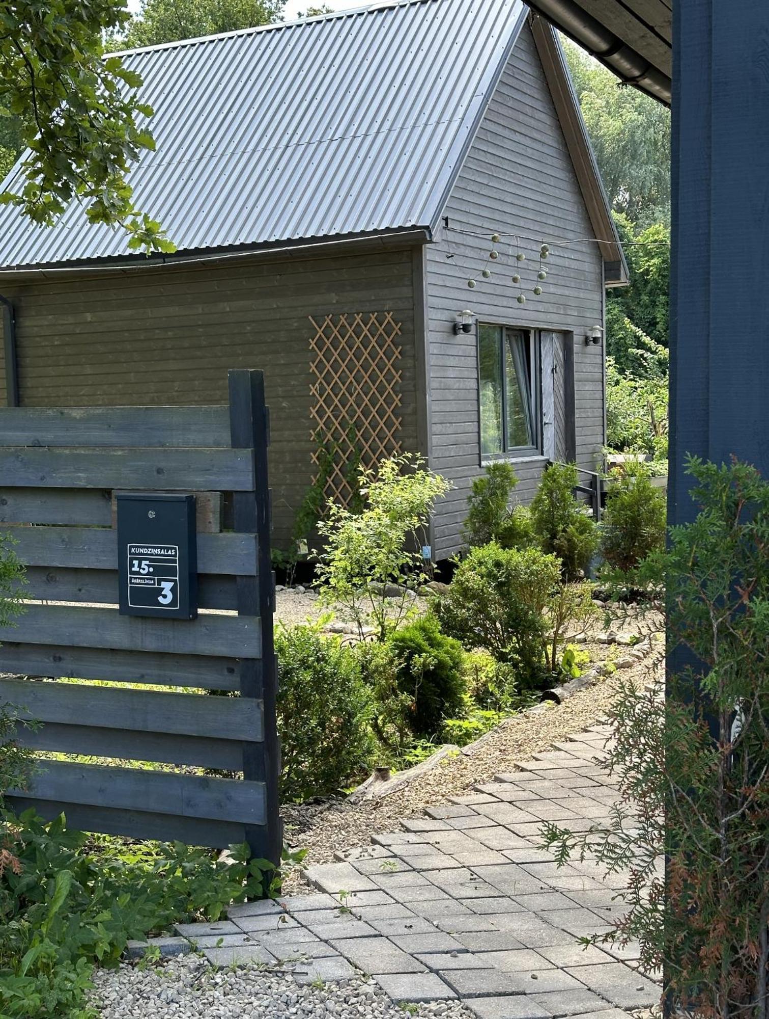 リガ Amazing Little House On An Island With Gardenヴィラ エクステリア 写真